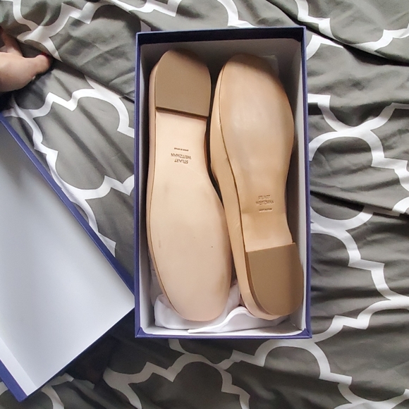 Stuart Weitzman, slip on my guy . Size 10 new in box - Picture 2 of 3